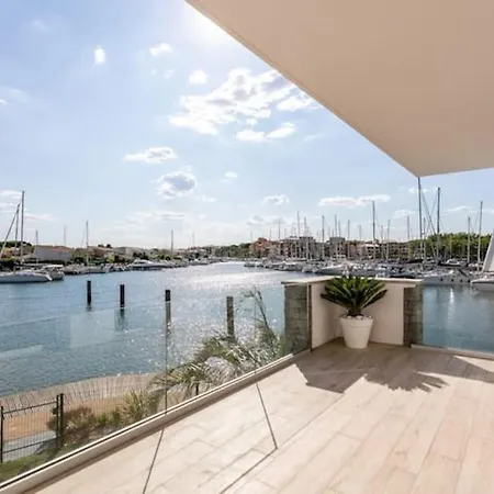 Villa D'Exception - Marina Piscine Rooftop 10 Personnes - 4 Etoiles Villa *